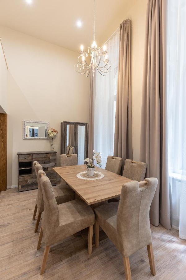 Comfort Zone Apartment *